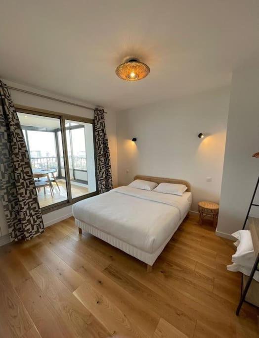 Penthouse / 2 Bedrooms In City Center Of Angers Luaran gambar